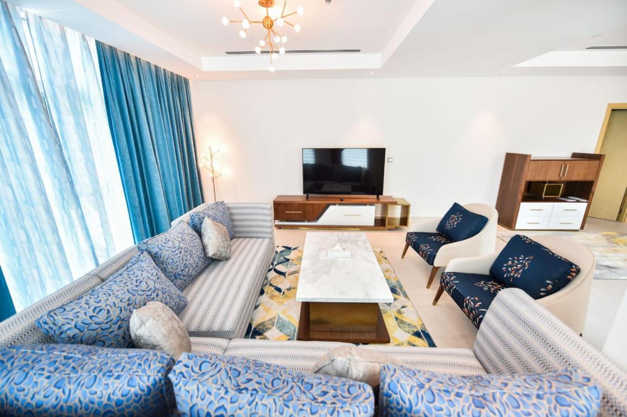 Waterfront Hotel Apartment Lusail Exterior foto A living room in a luxury apartment